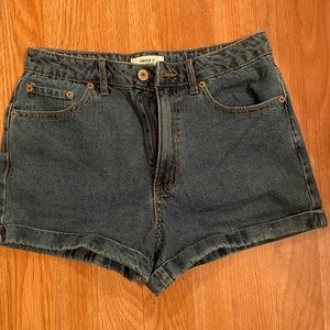 Forever 21 denim shorts never worn